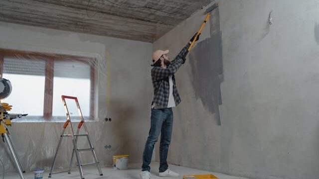 How Professional House Painters Deal With Peeling Paint in Your Home